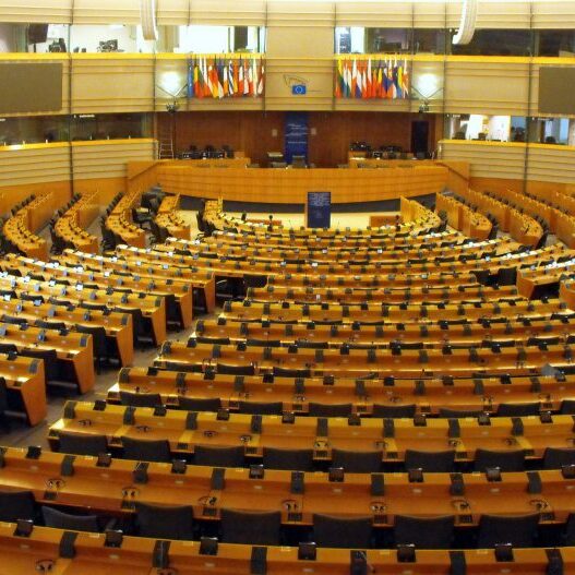 european-parliament-5960924_1920-790×527