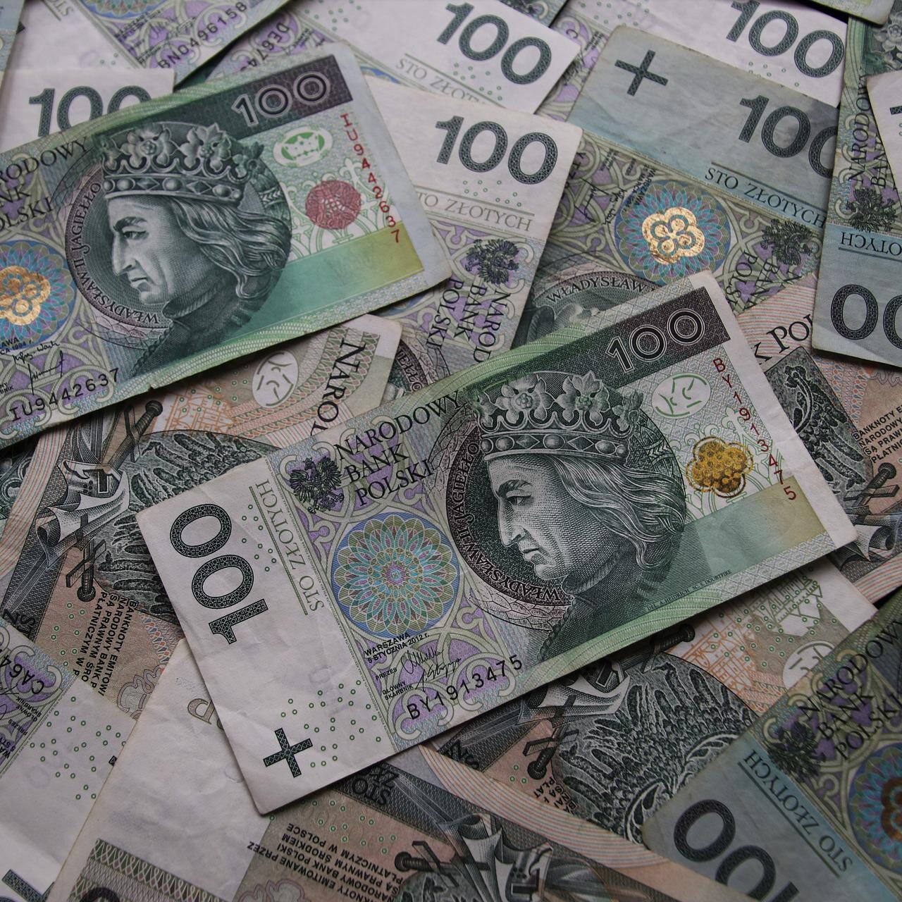 banknotes-g5cde26c29_1920