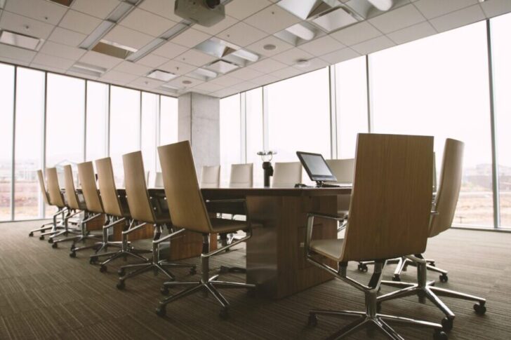 benjamin-child-GWe0dlVD9e0-unsplash-1-1300×650